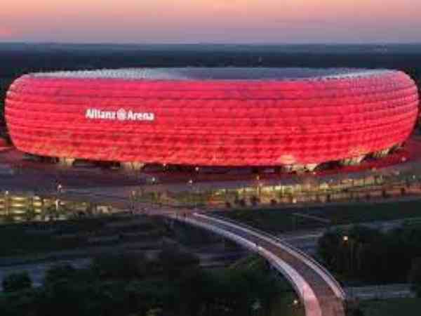 Sân vận động Allianz Arena có gì thú vị?