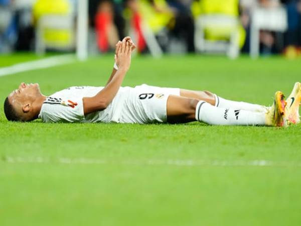 Tin Real Madrid: Mbappe có thể vắng mặt trận chung kết El Clasico