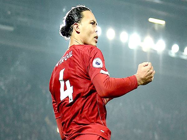 Van Dijk mang số áo bao nhiêu trong sự nghiệp bóng đá