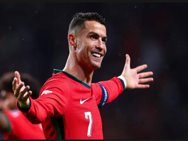 Những thông tin ít người biết về siêu sao Cristiano Ronaldo
