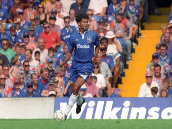 Số áo Gullit ở Chelsea – Dấu ấn của một huyền thoại tiên phong