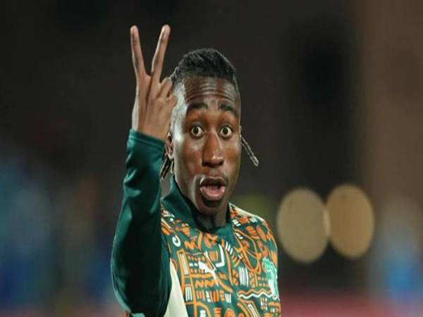 Tin chuyển nhượng: MU tranh mua Yan Diomande với Tottenham