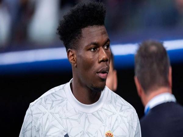 Liverpool khủng hoảng mùa 2025/2026: Arne Slot đối mặt “ghế nóng”, nhắm bom tấn Tchouameni