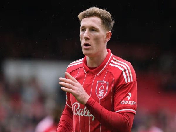 Tin MU: Chấp nhận mức giá 80 triệu bảng cho Elliot Anderson