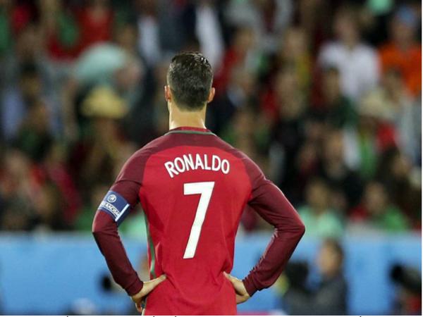 Tìm hiểu các số áo Ronaldo trong sự nghiệp siêu sao
