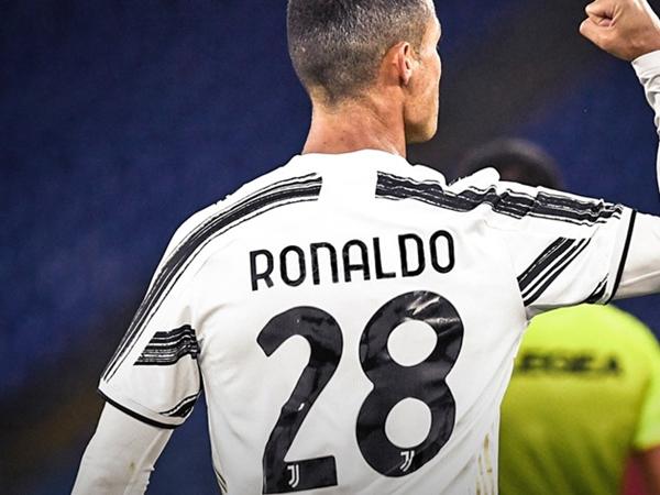 Ronaldo mặc áo số mấy ở các CLB 