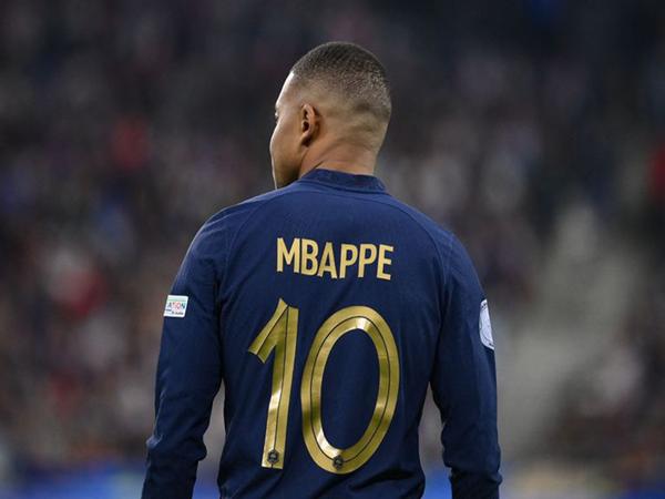 Mbappe áo số mấy? Các số áo của Mbappe trong sự nghiệp